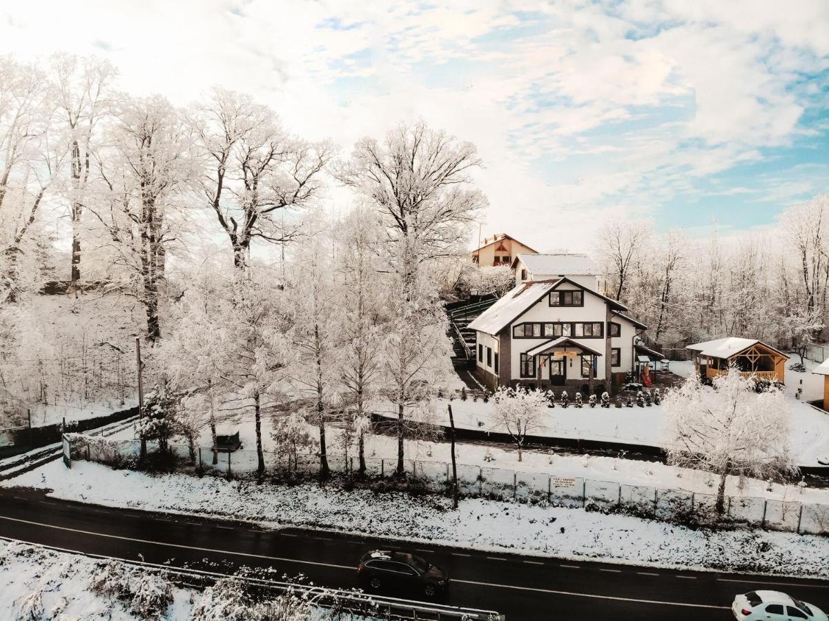 Stejarul Lui Andrei Hotel Izvoarele  Exterior foto